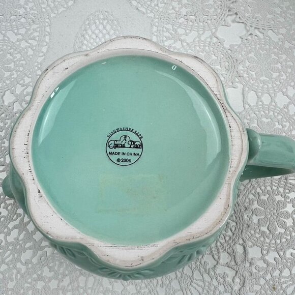 2004 Teapot With Lid Turquoise Ceramic Embossed Floral "A Special Place" Cottage - Picture 10 of 13